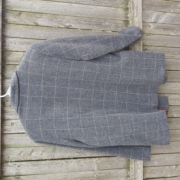 Grey Blazer - Picture 2 of 2